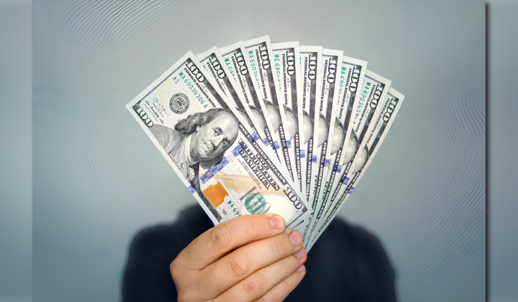 Turning $100 into $1000